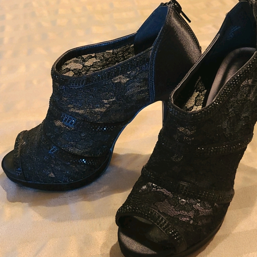 De Blossom Collection Heels